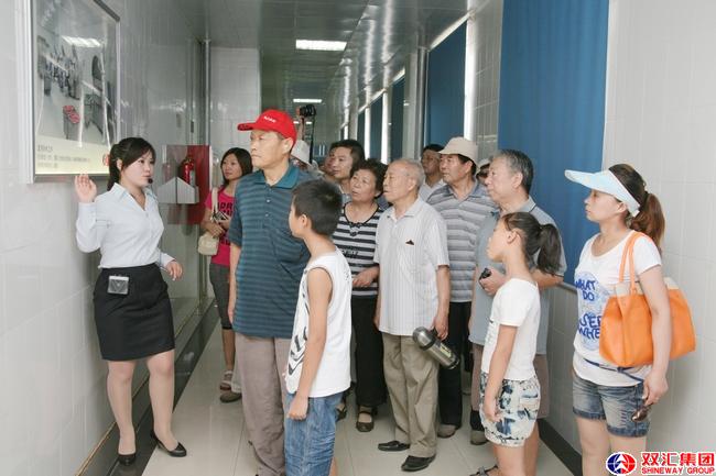 “郑州千人游漯河”走进双汇工业园
